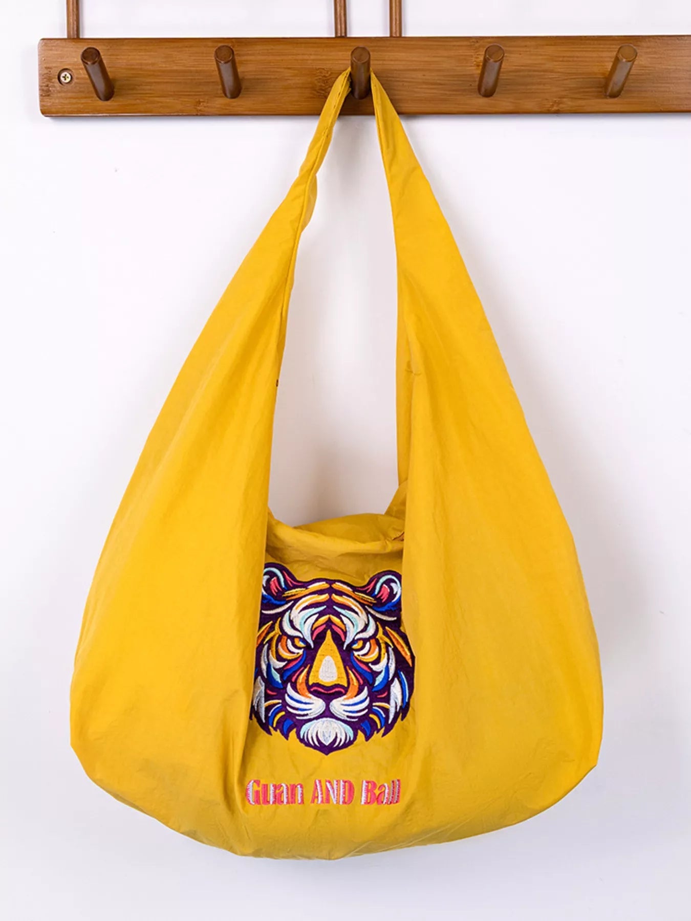 Casual Handbag with Zipper - Golwina