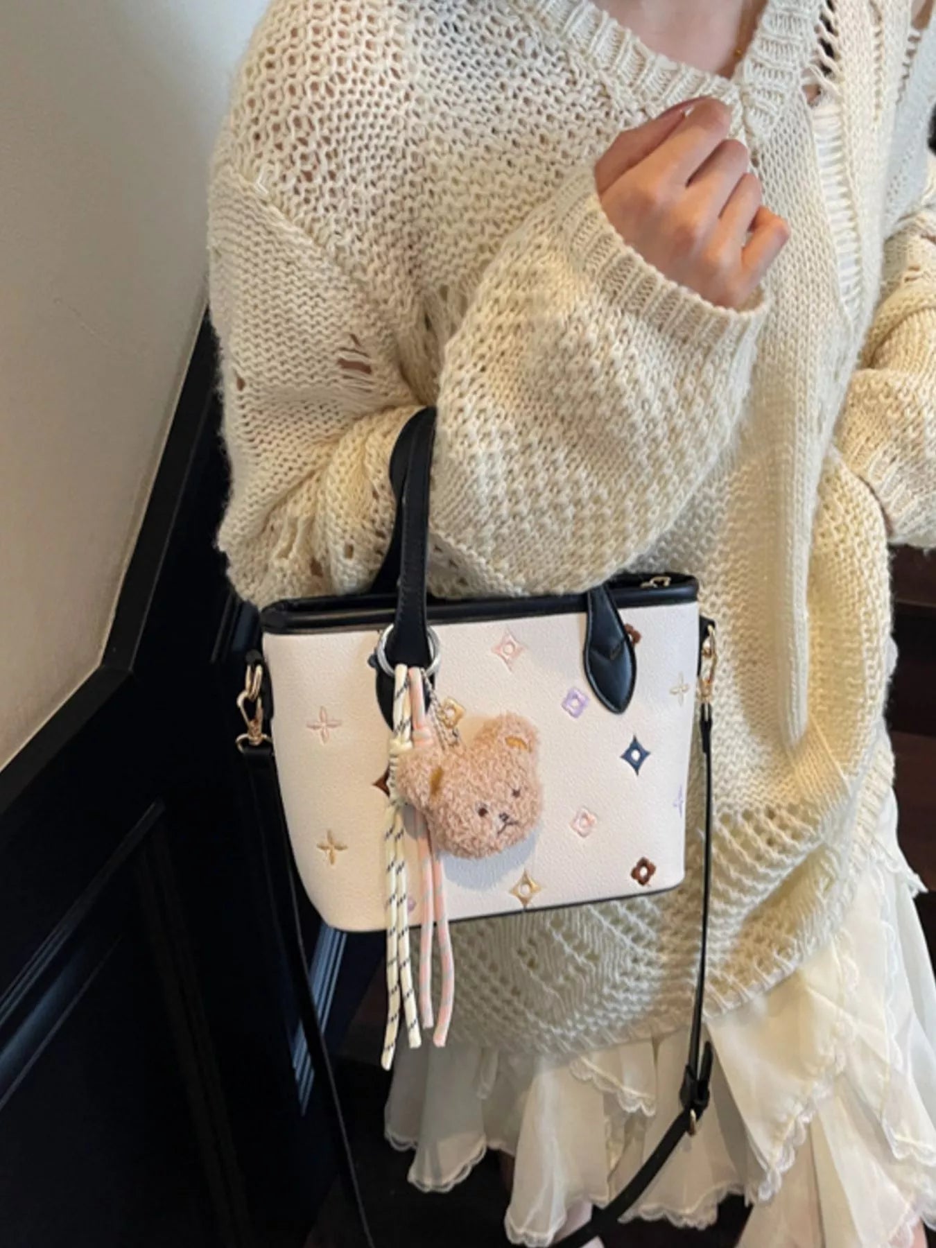 Embroidered Pattern Crossbody Bag - Golwina