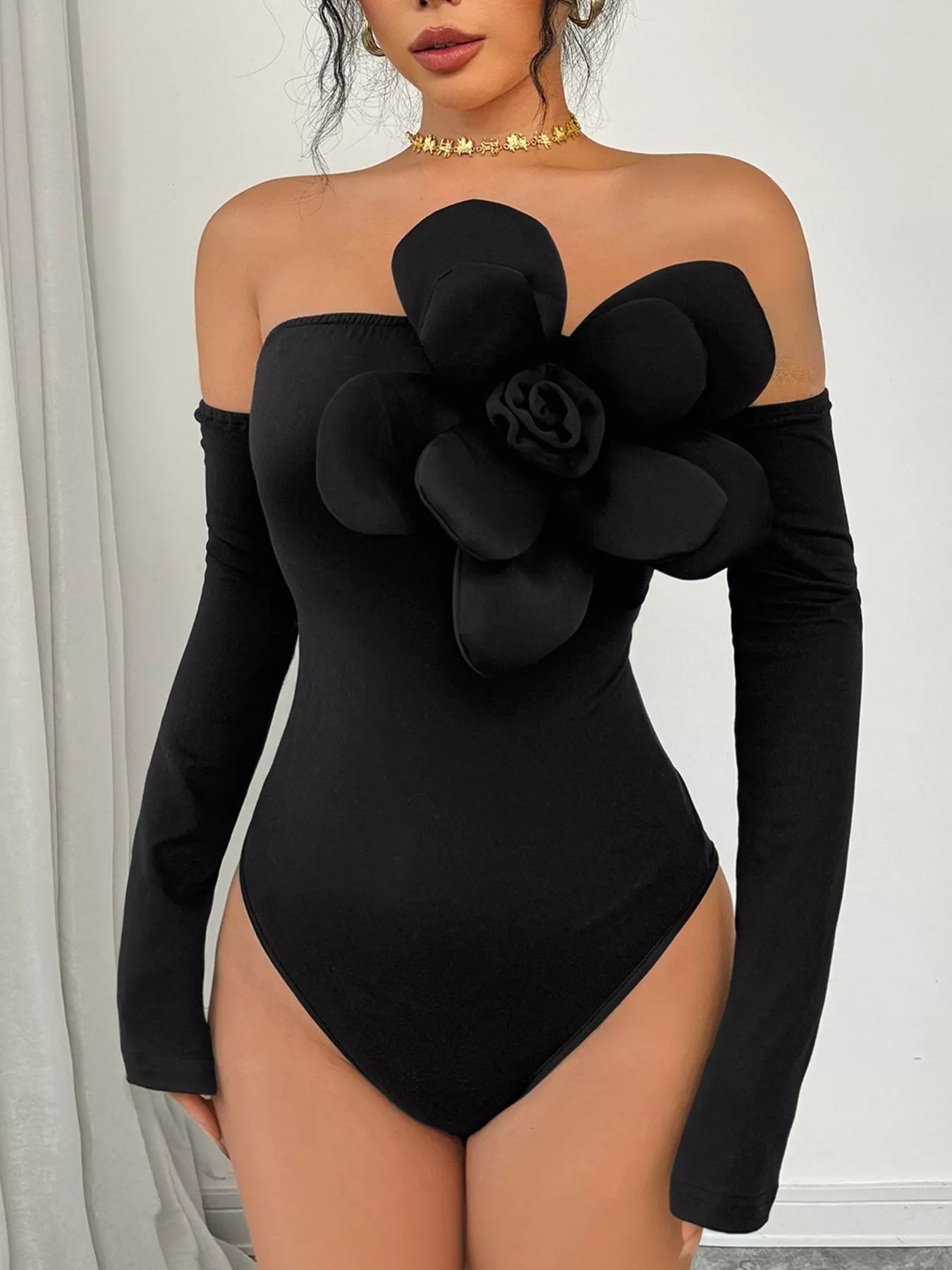 Flower Off - Shoulder Long Sleeve Bodysuit - Golwina